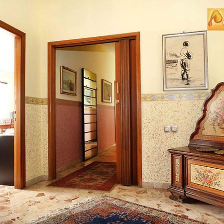 Casa Tina Maugeri Bed and Breakfast Κατάνια Εξωτερικό φωτογραφία