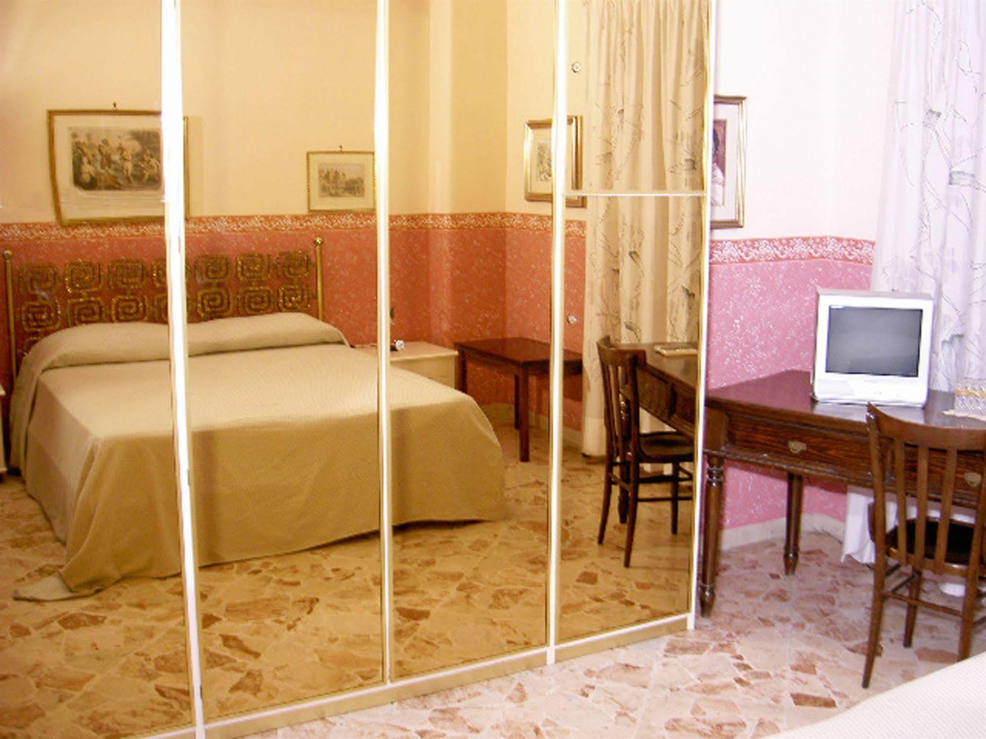 Casa Tina Maugeri Bed and Breakfast Κατάνια Εξωτερικό φωτογραφία